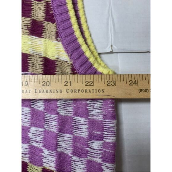 Urban Outfitters Checkered Sweater Vest - Picture 7 of 8